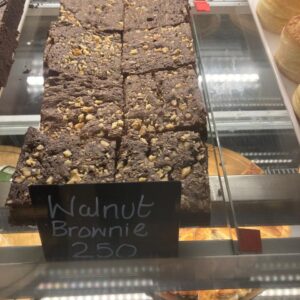 Brwonie walnut